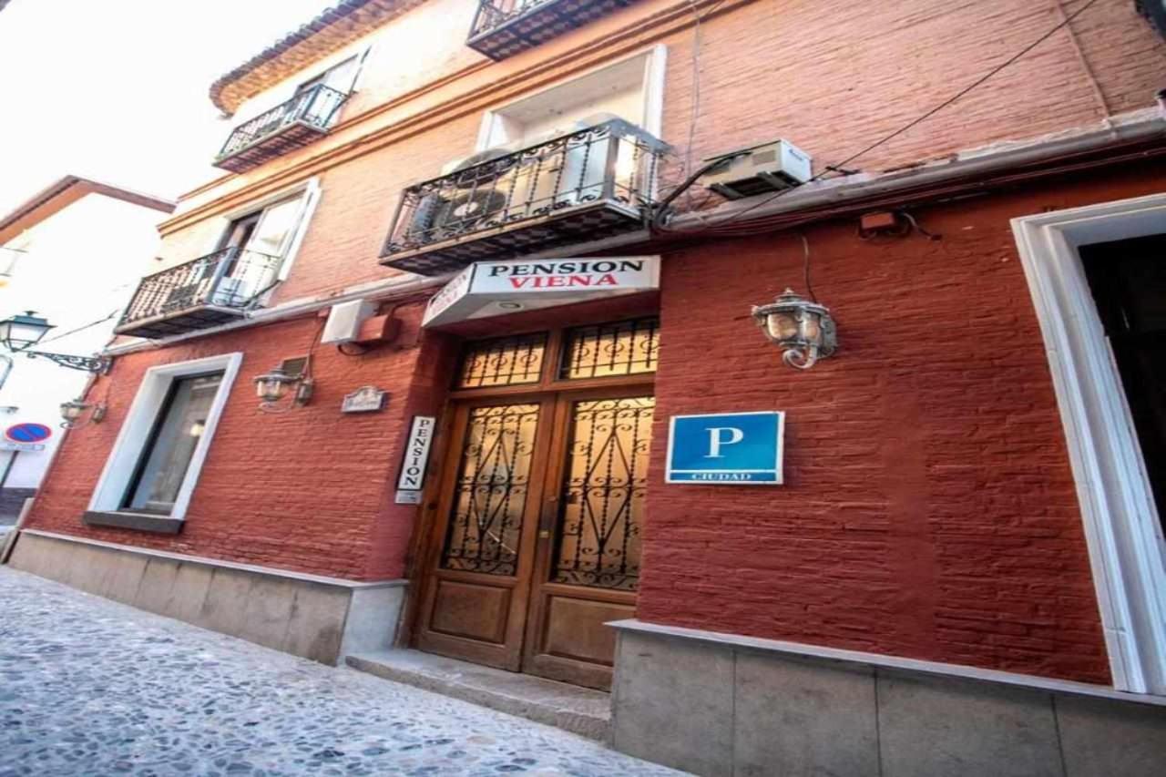 Hostal Viena Plaza Nueva Granada Eksteriør bilde