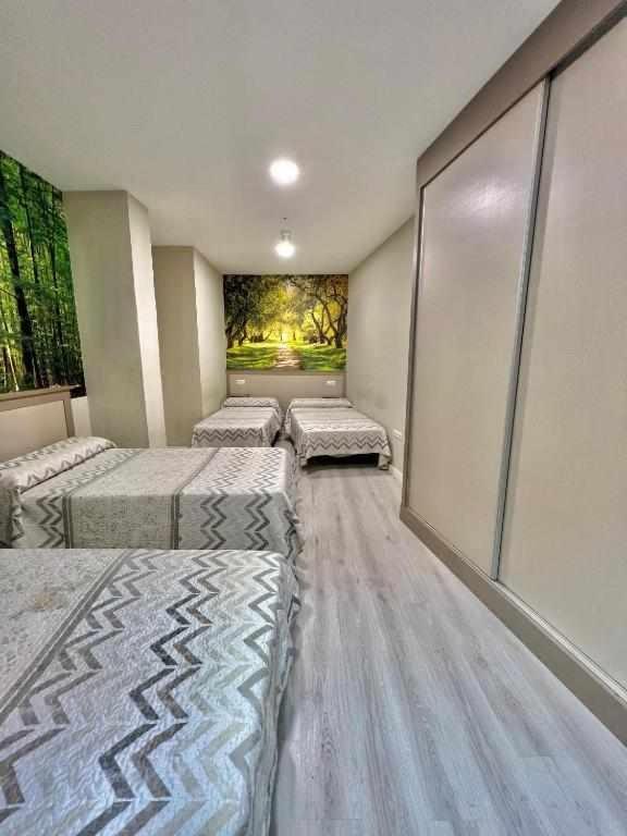 Hostal Viena Plaza Nueva Granada Eksteriør bilde